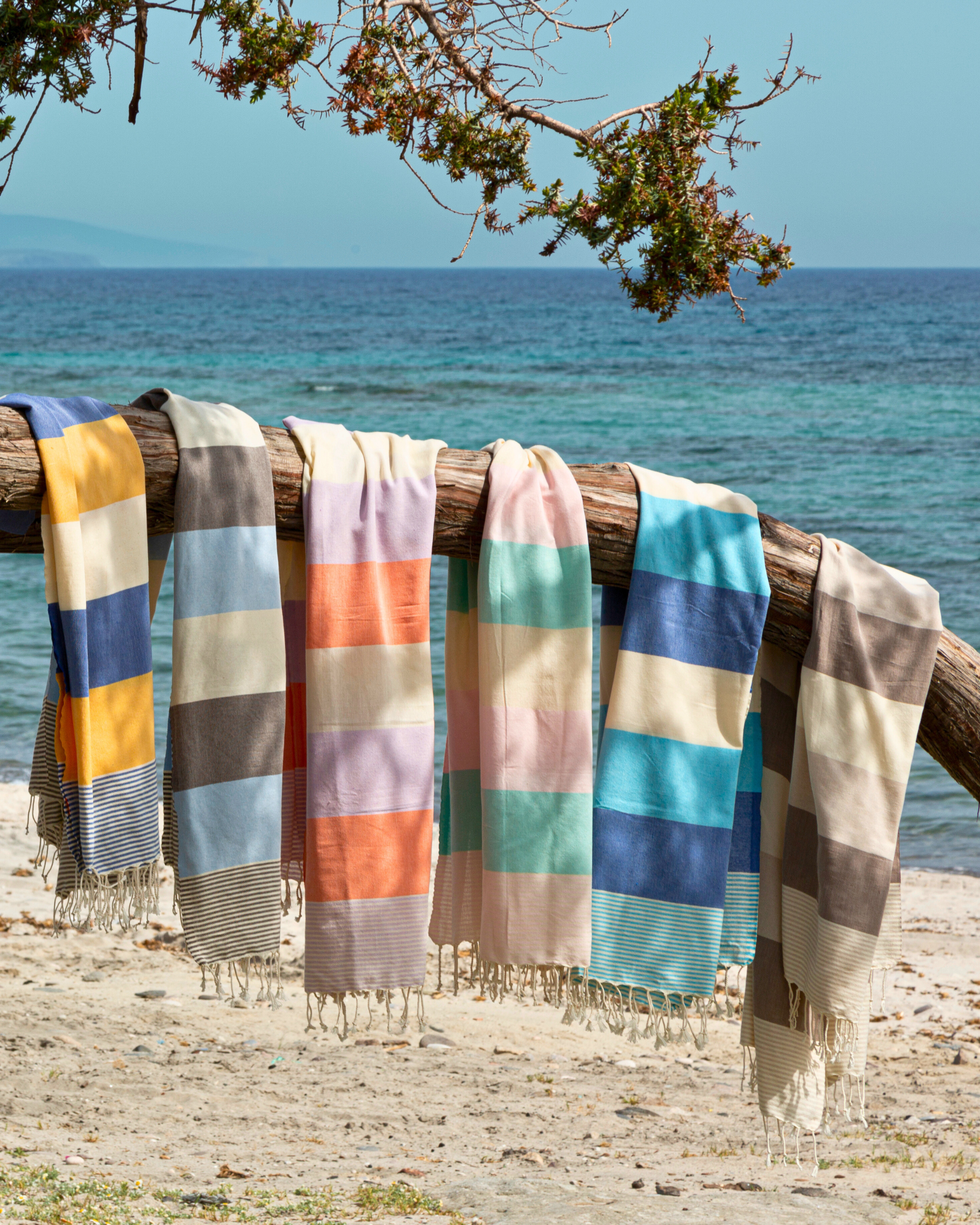 Quick-Dry Cotton Towel – Lightweight Beach & Travel Towel – Mint & Lemon – Palermo-2