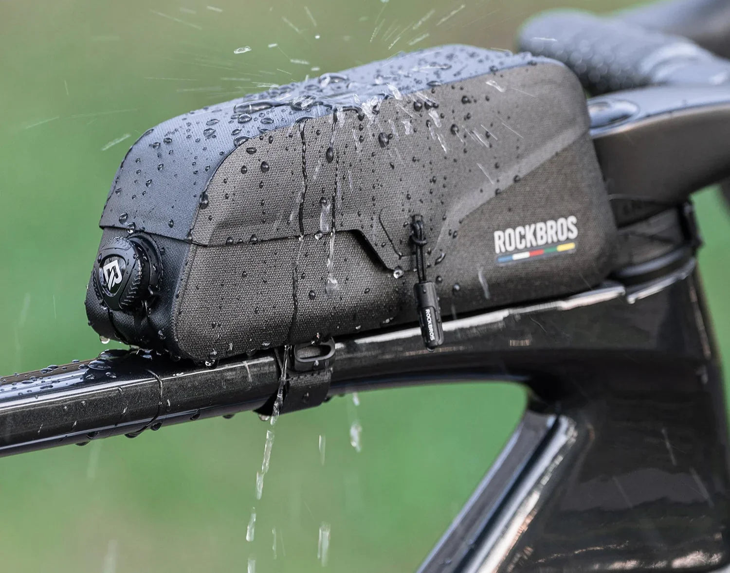 Waterproof 0.6L Top Tube Lightweight Frame Storage Bag Black-1