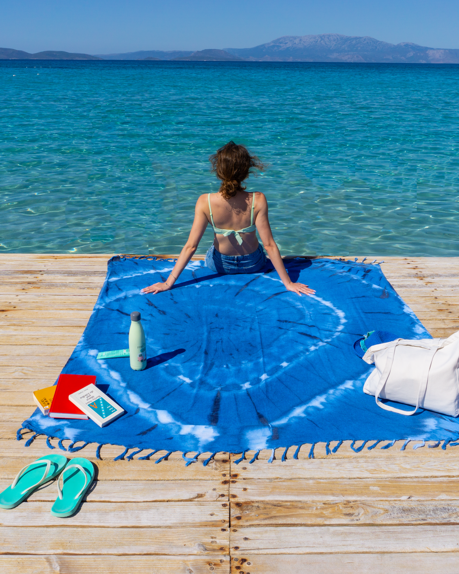 XXL Beach Blanket 200x200 cm Ocean Blue & White Tie Dye – Hammam Towel-0