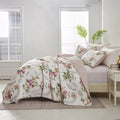 NNEDSZ Artisan Quilted Coverlet and Pillowcases Set: A Masterpiece for Your Bed - Queen size