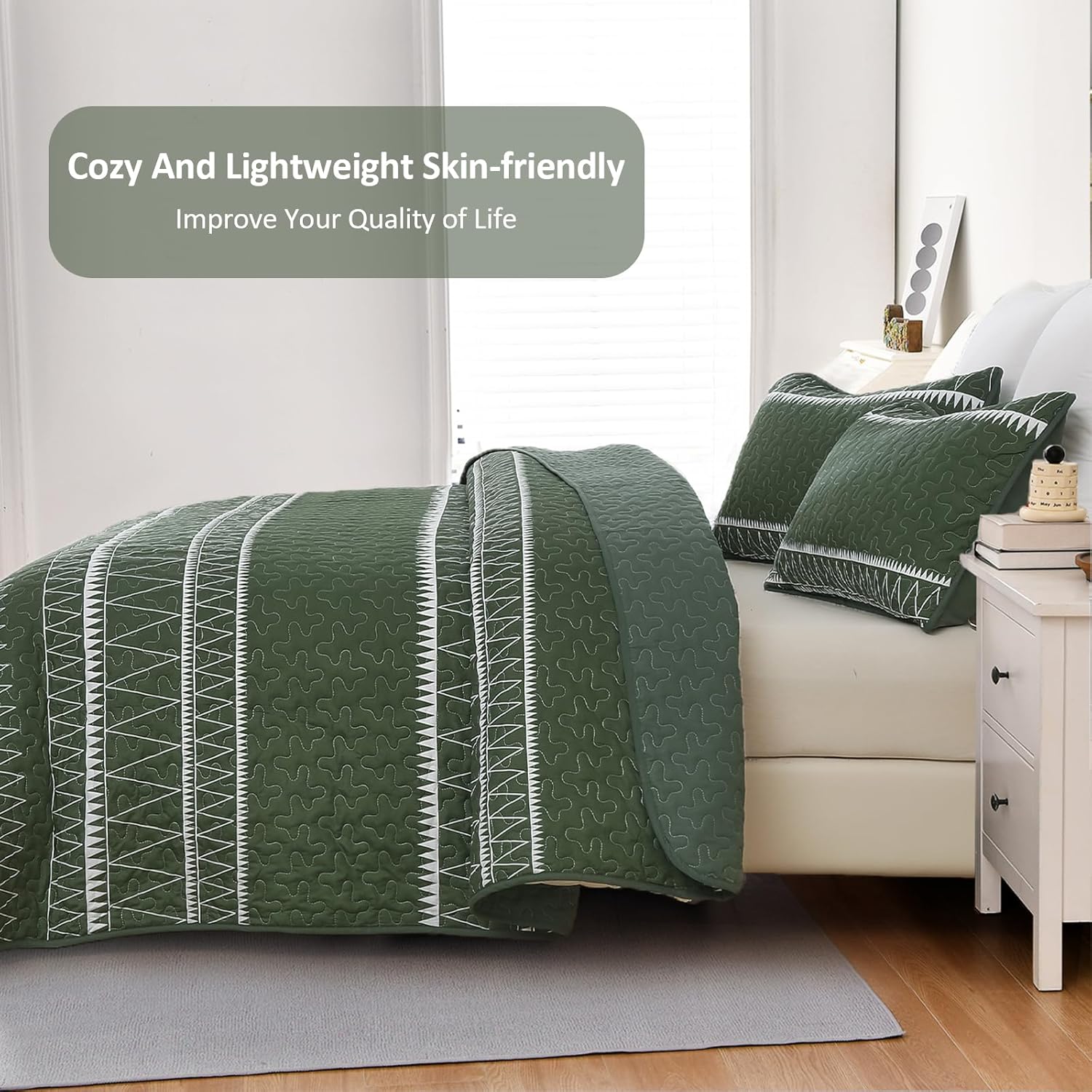 NNEDSZ Elegant Quilted Bedspread and Pillowcases Set: Perfect for a Luxe Bedroom Feel - Queen size