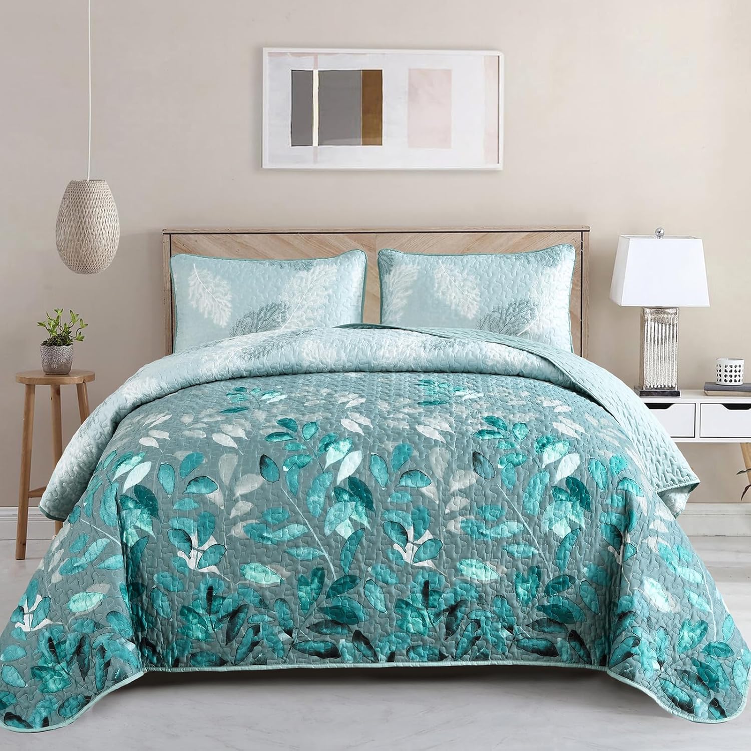 NNEDSZ Crafted Quilted Bedspread and Pillowcases Set: A Testament to Elegance - Queen size