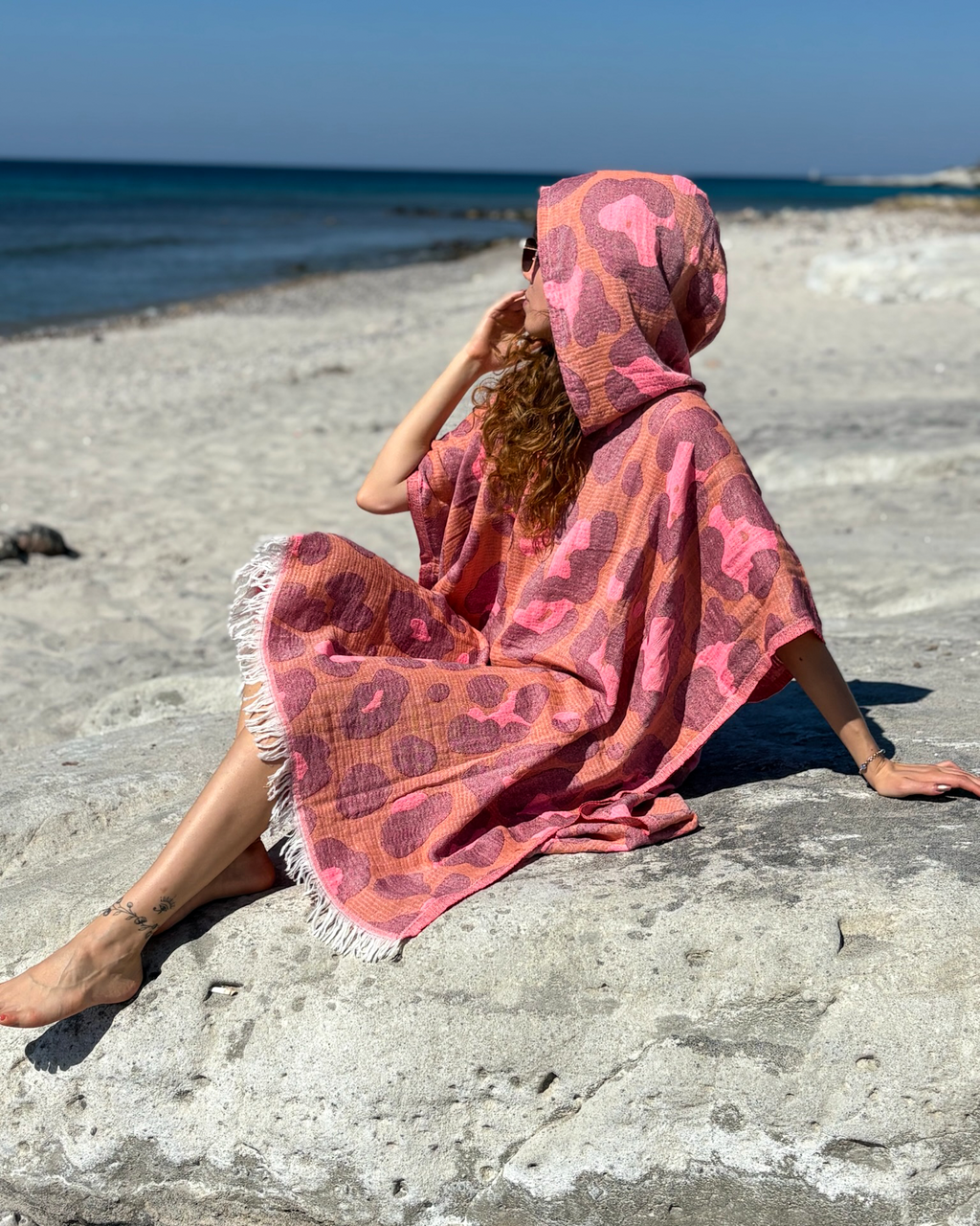 Women's Changing Poncho Neon Safari Camel & Rose – Jacquard Cotton-1