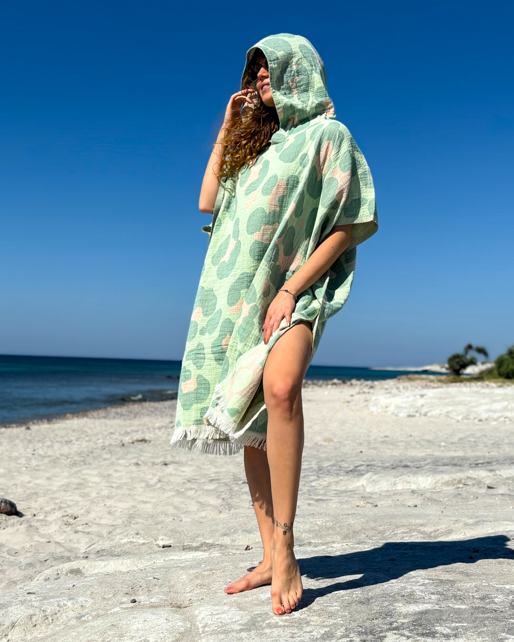 Women's Changing Poncho Neon Safari Sage & Blush – Jacquard Cotton-0